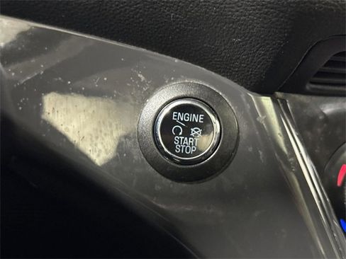 Used 2015 Ford Escape Titanium image 17