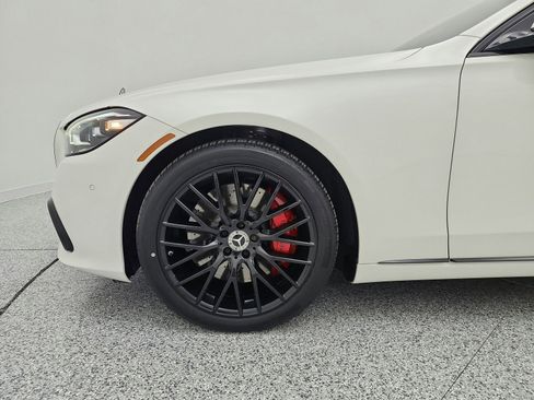 Used 2022 Mercedes-Benz S 500 4MATIC image 18