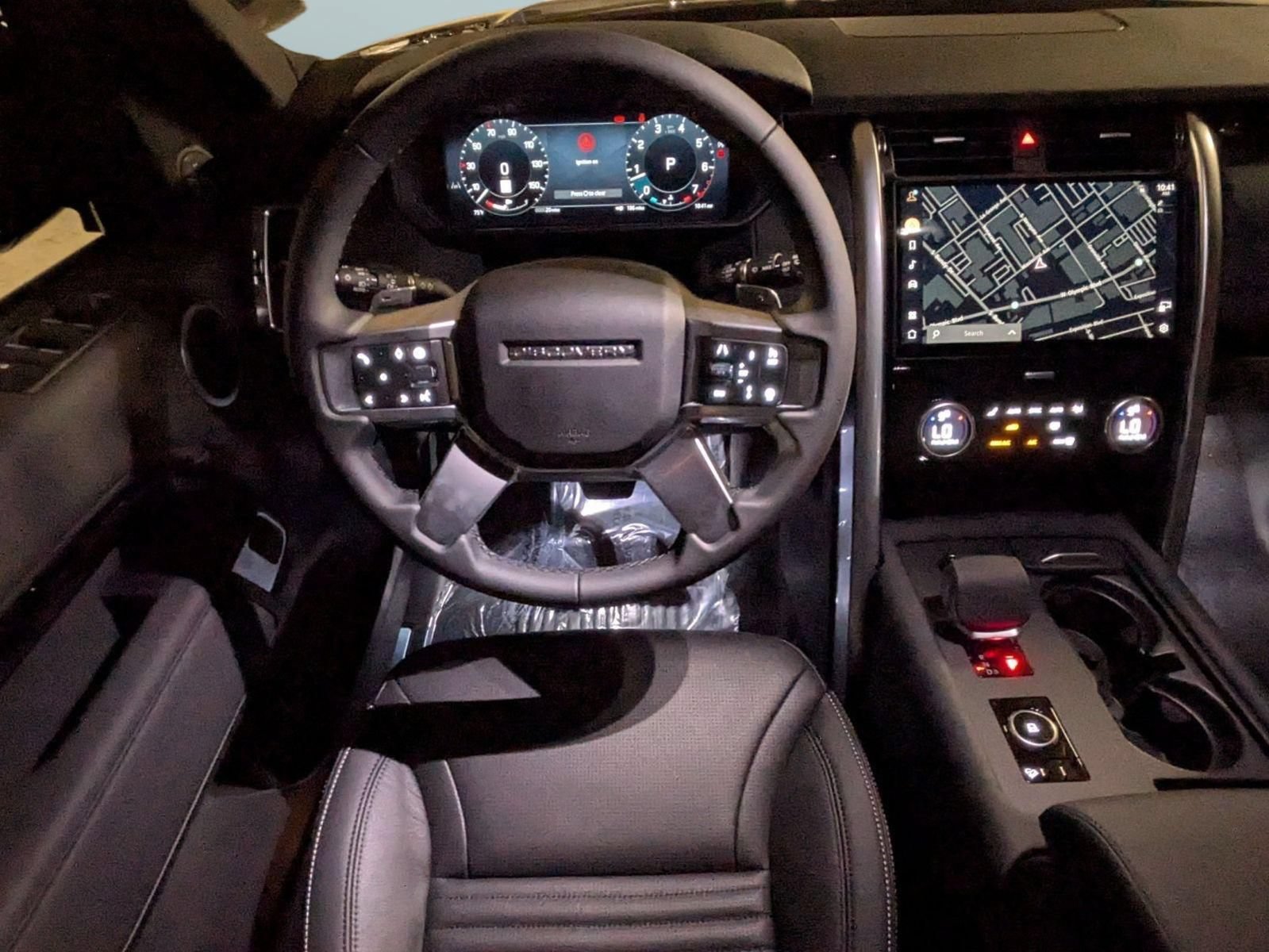New 2026 Land Rover Discovery S AWD/4WD image 27