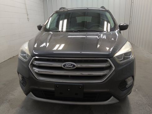 Used 2017 Ford Escape SE w/ Equipment Group 201A FWD image 15