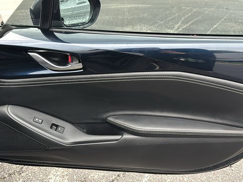 Used 2025 MAZDA MX-5 Miata RF Grand Touring RWD image 20
