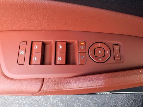 Certified 2026 Kia Sportage SX FWD image 11