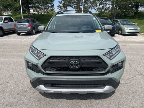 Used 2019 Toyota RAV4 Adventure AWD/4WD image 2