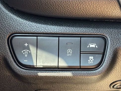 Used 2023 Kia Seltos LX AWD/4WD image 10