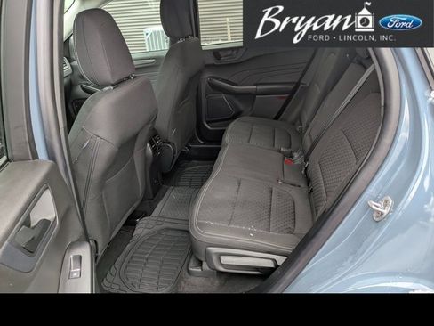 Used 2024 Ford Escape Active w/ Cold Weather Package image 9