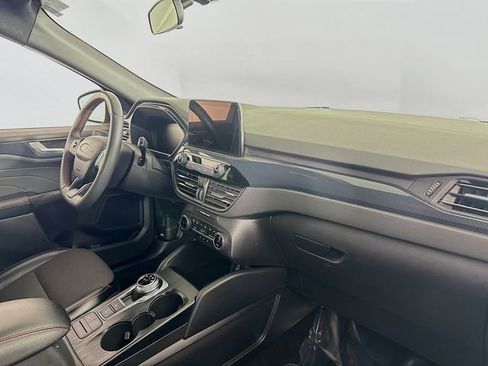 Certified 2024 Ford Escape ST-Line image 27