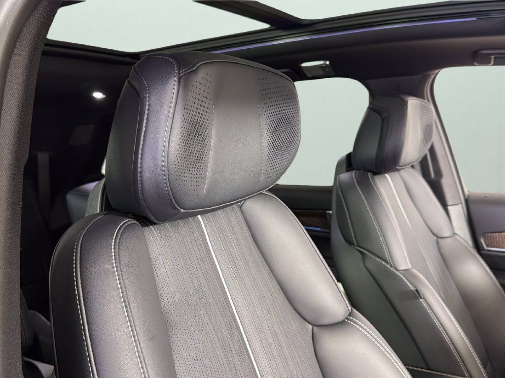 Used 2026 Cadillac Vistiq Sport w/ LPO, Floor Liner Package AWD/4WD image 56