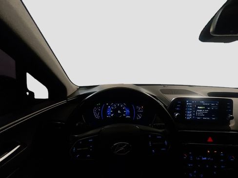 Used 2020 Hyundai Santa Fe SEL FWD image 7
