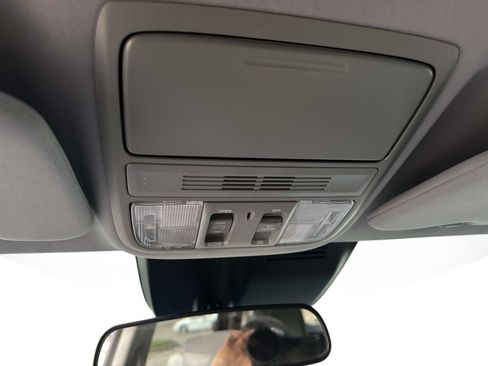 Used 2018 Honda CR-V EX image 28