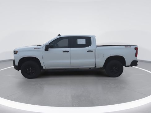 Used 2019 Chevrolet Silverado 1500 LT Trail Boss AWD/4WD image 6