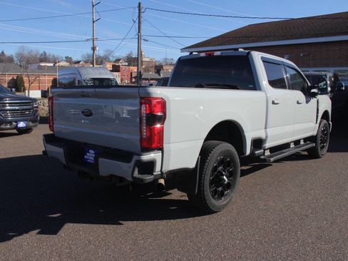 Used 2025 Ford F350 XLT w/ Black Appearance Package image 3