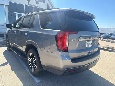 Used 2021 GMC Yukon AT4 w/ Rear Media and Nav Package AWD/4WD image 8