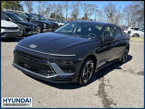 New 2026 Hyundai Sonata SEL FWD image 3