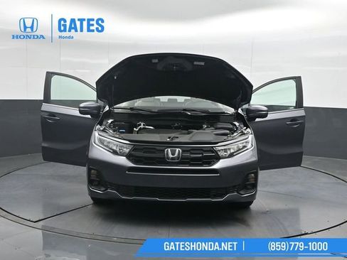 New 2026 Honda Odyssey Touring image 69