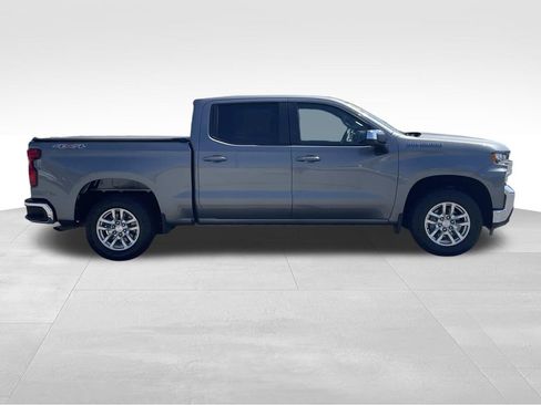 Used 2021 Chevrolet Silverado 1500 LT image 2