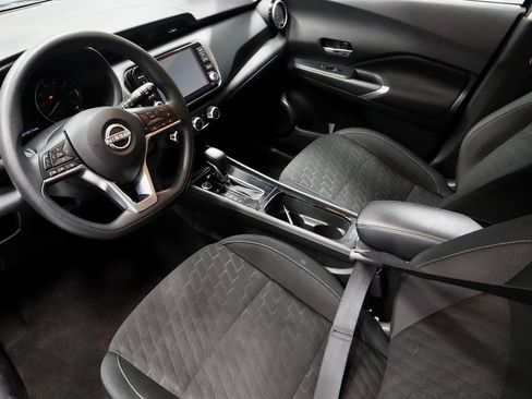 Certified 2024 Nissan Kicks SV image 24