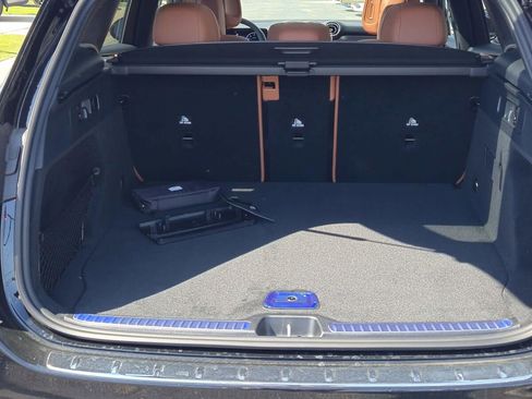 New 2025 Mercedes-Benz GLC 300 4MATIC image 5