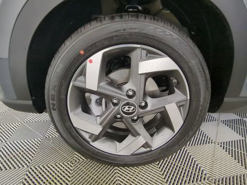 New 2026 Hyundai Venue SEL image 16