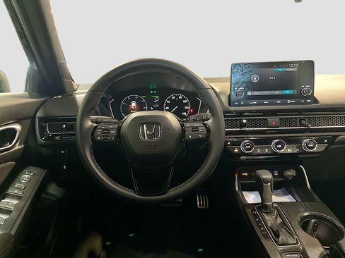 Used 2025 Honda Civic Sport image 23