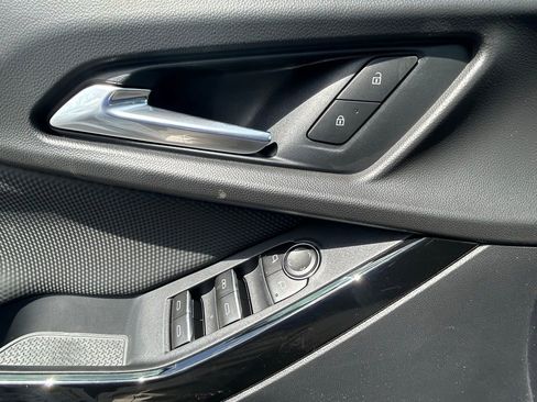 New 2026 Chevrolet Equinox RS w/ Safety and Technology Package FWD image 30