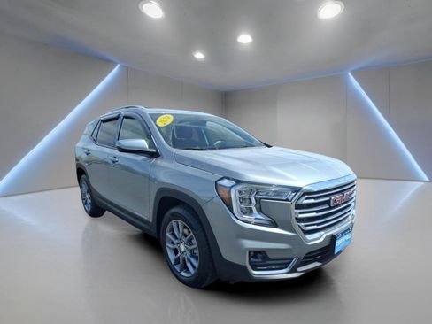 Certified 2024 GMC Terrain SLT AWD/4WD image 1