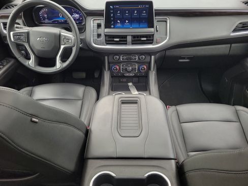 Used 2024 Chevrolet Tahoe Z71 w/ Z71 Off-Road Package AWD/4WD image 14