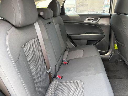 New 2026 Kia Sportage LX FWD image 23