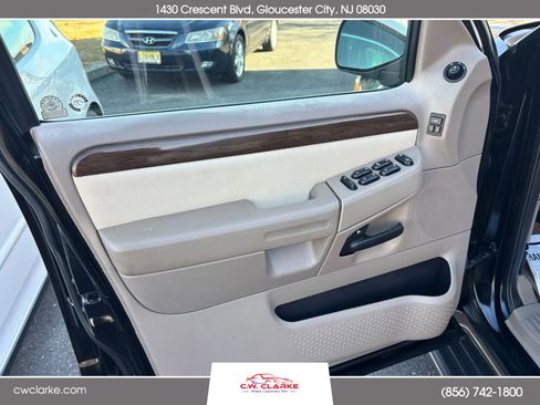 Used 2003 Ford Explorer Eddie Bauer image 11
