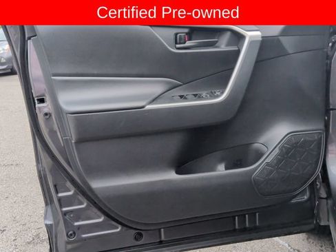 Certified 2025 Toyota RAV4 LE AWD/4WD image 10