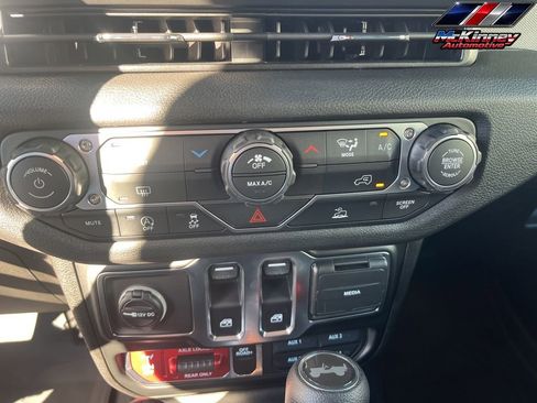 New 2026 Jeep Wrangler Sport AWD/4WD image 29