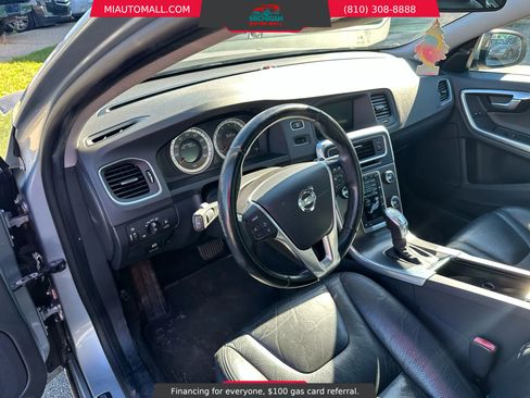 Used 2013 Volvo S60 T5 image 12