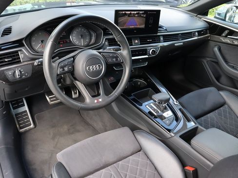 Used 2023 Audi S5 Premium image 13
