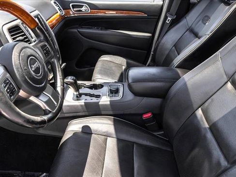 Used 2012 Jeep Grand Cherokee Overland AWD/4WD image 11