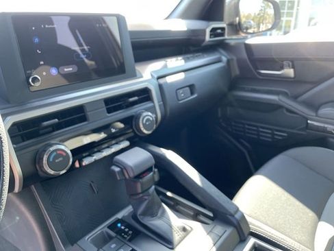 Used 2025 Toyota Tacoma TRD Sport AWD/4WD image 13