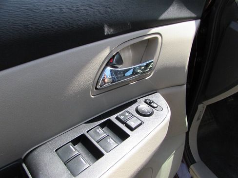 Used 2014 Honda Odyssey EX image 6