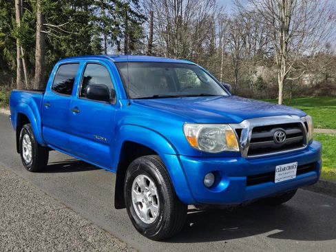 Used 2010 Toyota Tacoma V6 4x4 4dr Double Cab 5.0 ft S image 6