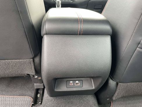 Used 2024 Nissan Altima 2.5 SR FWD image 13