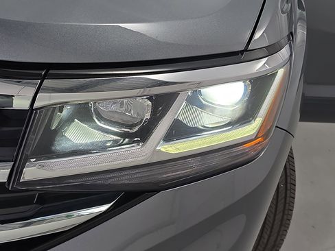 Certified 2022 Volkswagen Atlas SE image 31