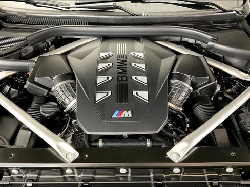 Used 2024 BMW X5 M60i AWD/4WD image 30