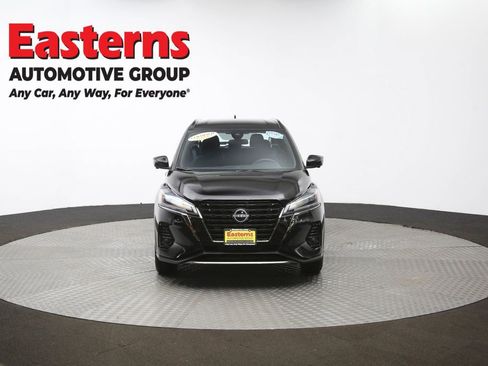 Used 2024 Nissan Kicks SR image 52