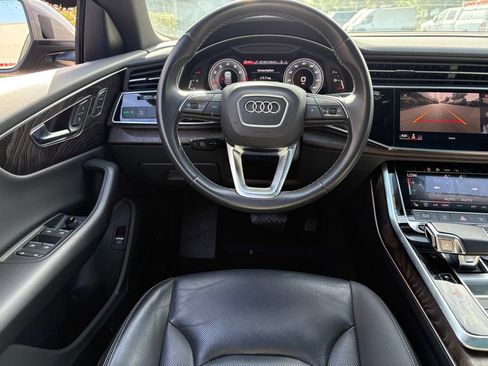 Used 2021 Audi Q8 Premium Plus w/ Premium Plus Package AWD/4WD image 6