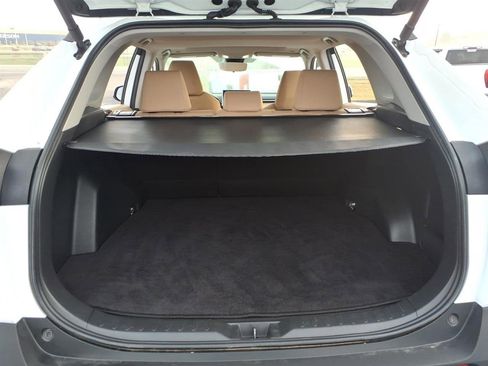 Used 2024 Toyota RAV4 XLE w/ Convenience Package image 7