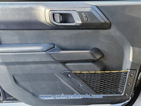 Used 2024 Ford Bronco Badlands image 24