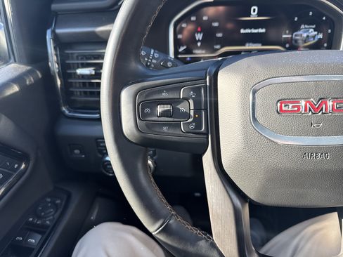 Used 2024 GMC Sierra 2500 AT4 w/ AT4 Preferred Package image 18