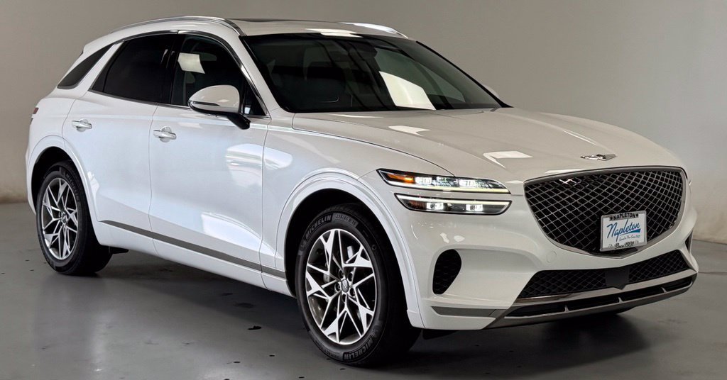 Used 2023 Genesis GV70 2.5T w/ Select Package AWD/4WD image 6