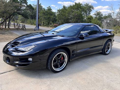 Used 2001 Pontiac Firebird Formula w/ Protection Group image 8