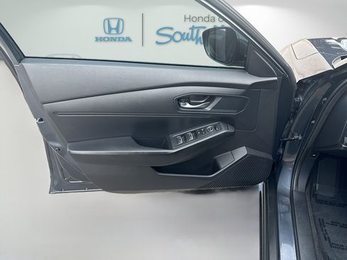 Used 2023 Honda Accord LX image 19