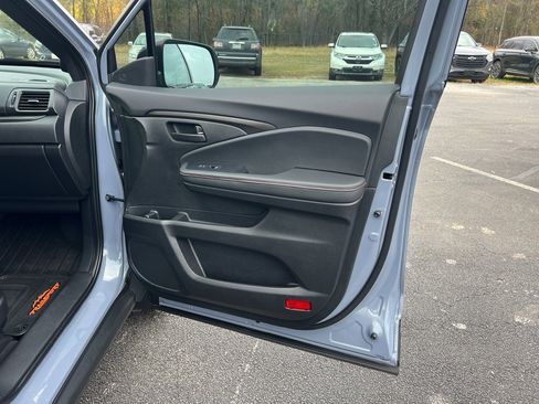 Certified 2025 Honda Ridgeline TrailSport+ image 28