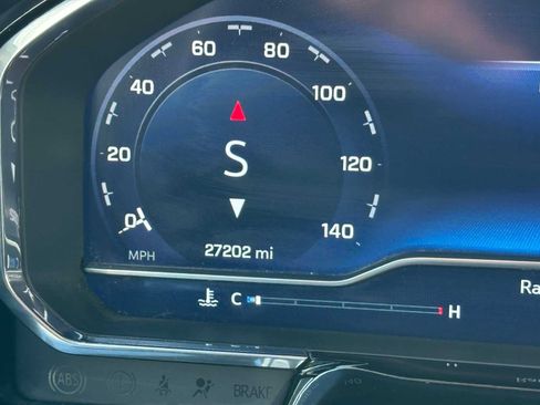 Used 2022 Chevrolet Silverado 1500 RST image 24