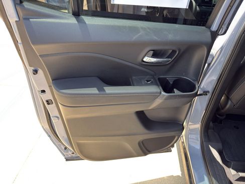 Used 2023 Honda Ridgeline RTL-E image 16